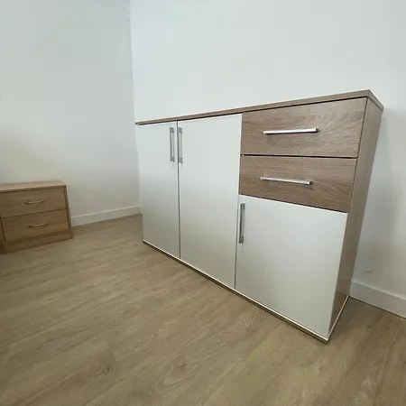 Centrico Muralla 1 *